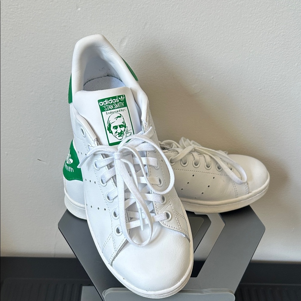 Adidas Stan Smith Unisex Shoes – US 5.5 – Like New – No Box - Picture 2 of 8